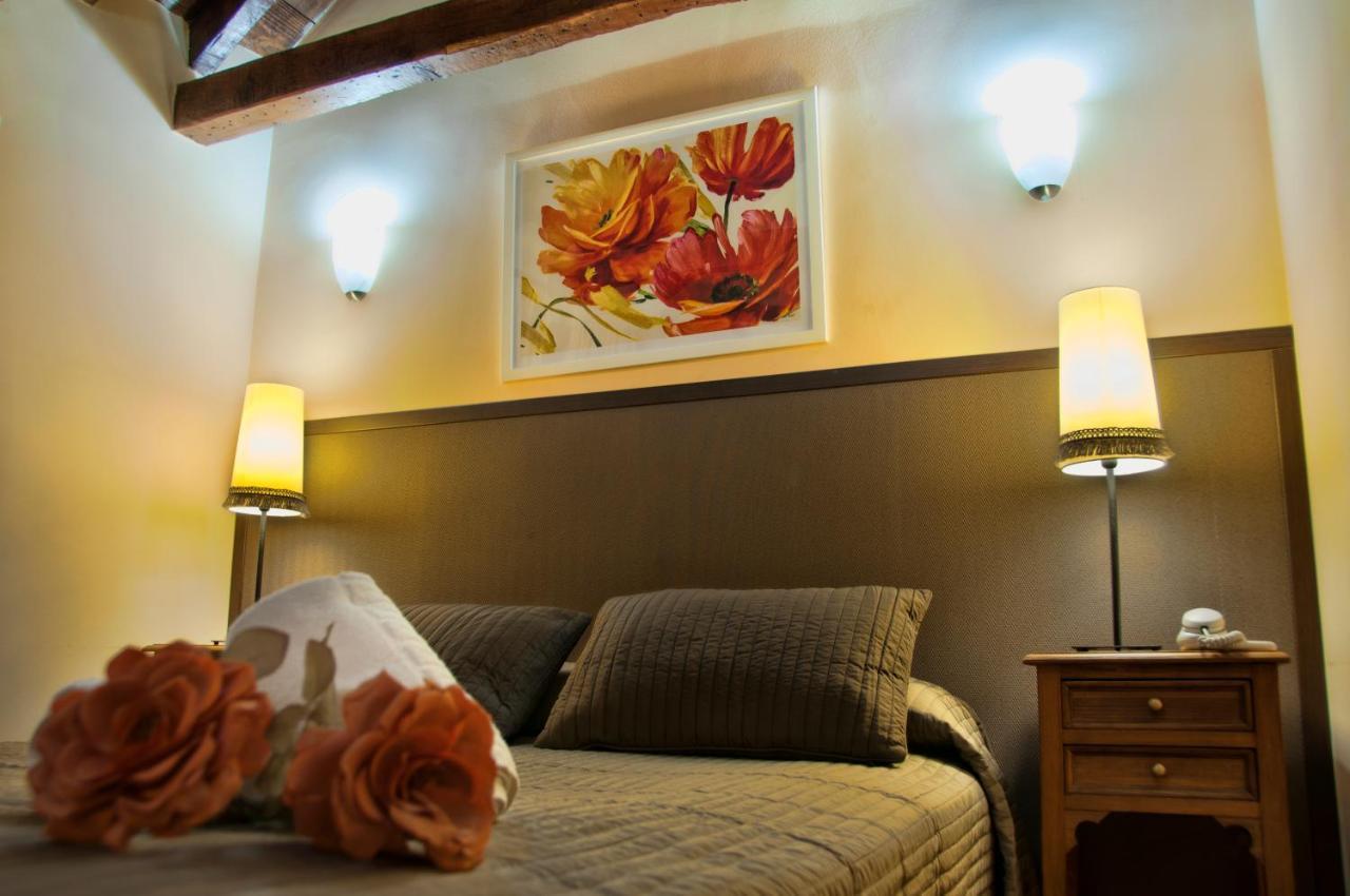 Hostal Alfonso XII By Toledo Ap Εξωτερικό φωτογραφία